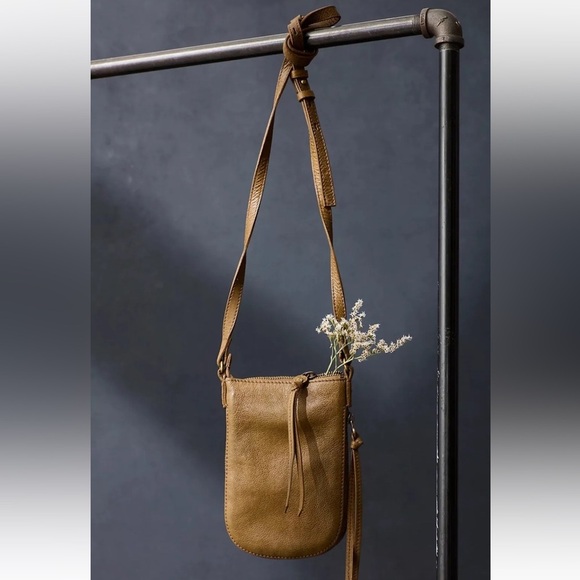 Free People We The Free Wyatt Crossbody - Picture 1 of 15